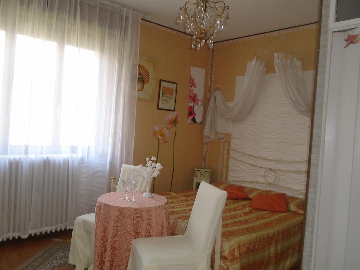 Bellavista Bed & Breakfast Pettenasco Bagian luar foto