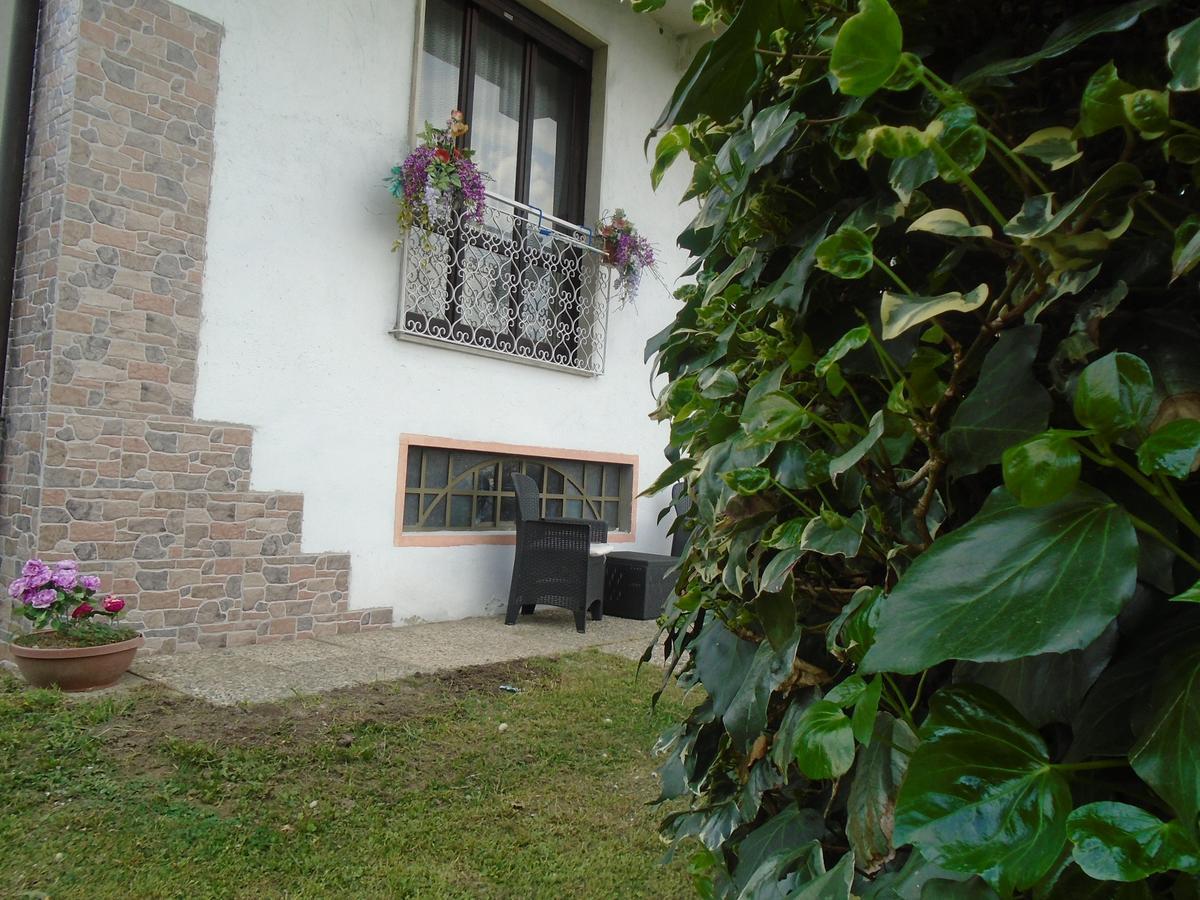 Bellavista Bed & Breakfast Pettenasco Bagian luar foto