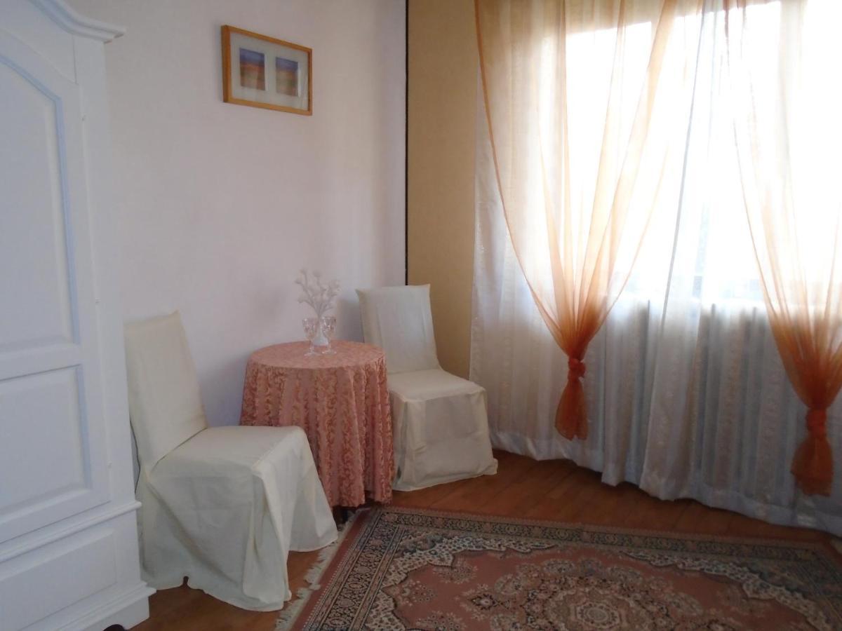 Bellavista Bed & Breakfast Pettenasco Bagian luar foto